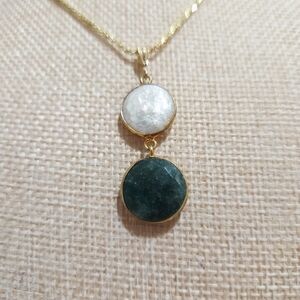 Elegant Pendant Necklace